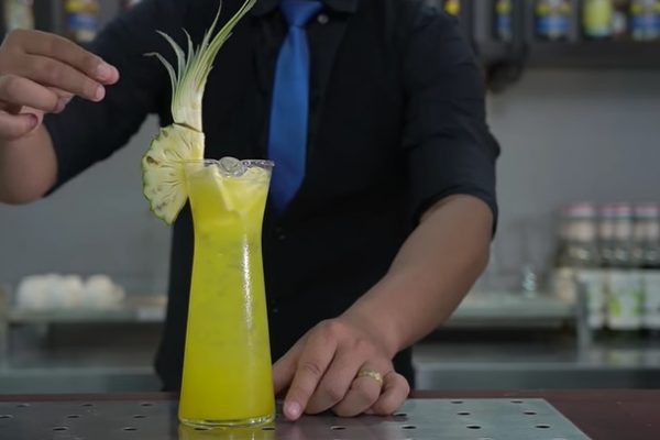 Hướng dẫn pha chế Mocktail Cool Fruit Pineapple vị trái cây tươi mát