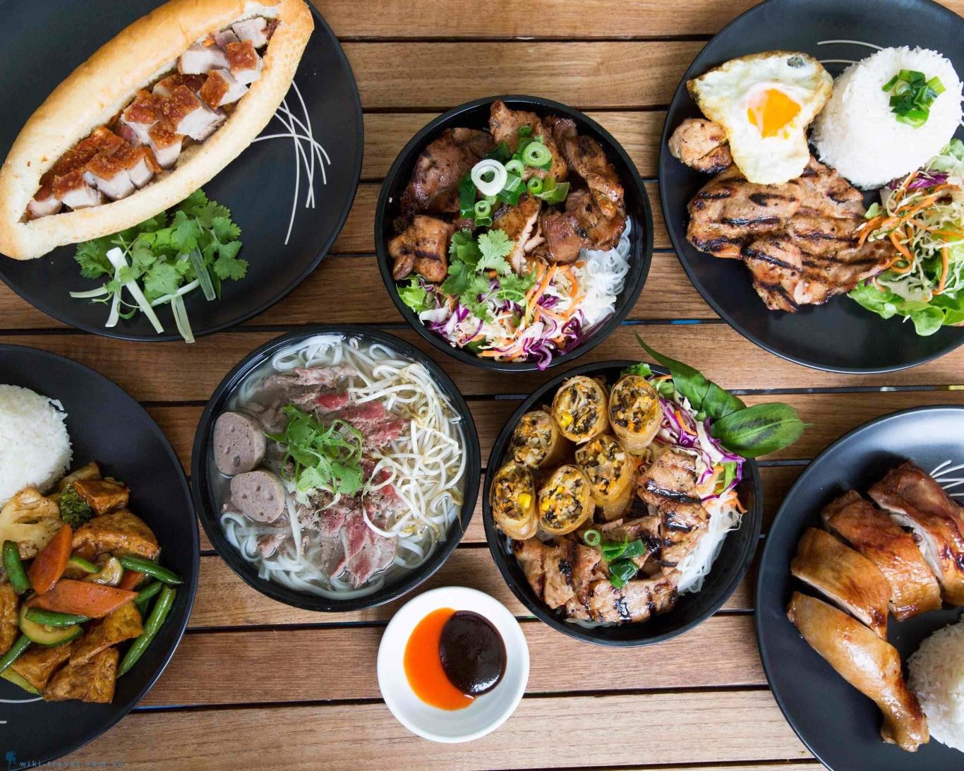 Những món ăn đường phố – Nét văn hóa của ẩm thực Việt