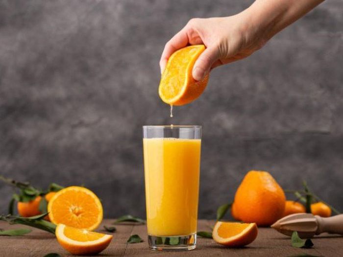Uống nước ép cam mang đến những lợi ích tuyệt vời đối với sức khỏe